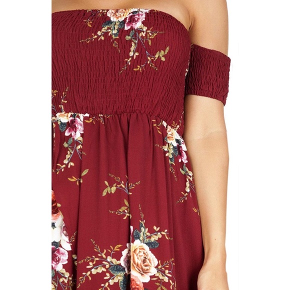 Maroon Chiffon Off the shoulder maxi dress - Picture 5 of 12